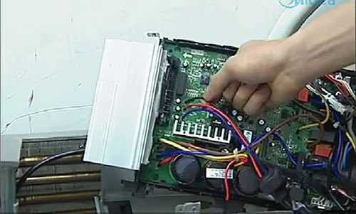 蒙自美的空调电话是多少